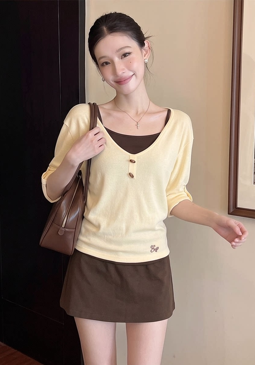 Korean Style Color Block Faux Two-Piece Long-Sleeved T-Shirt Top Wholesale