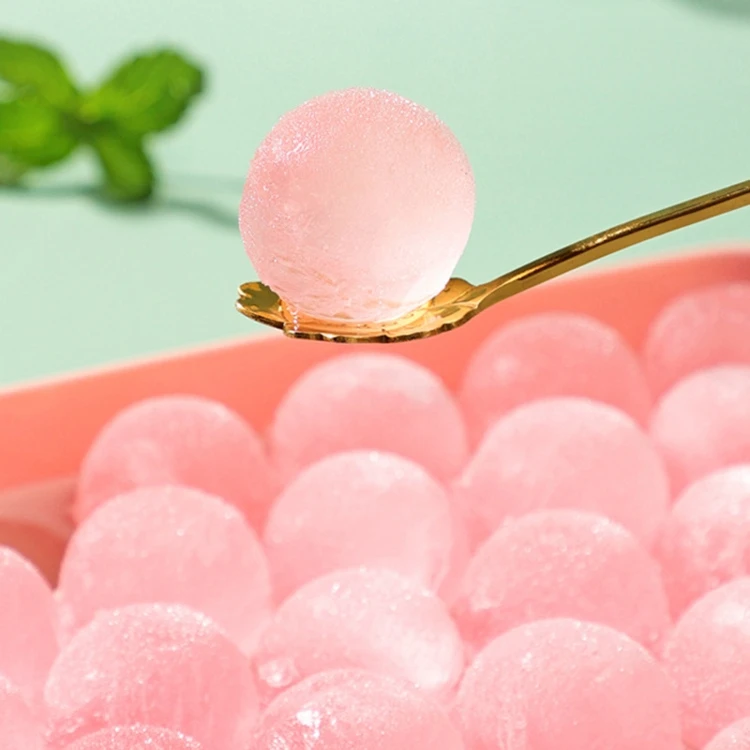 ថាស់ធ្វេីទឹកកកមូល មាន 33ប្រឡោ TTBD0602244103R